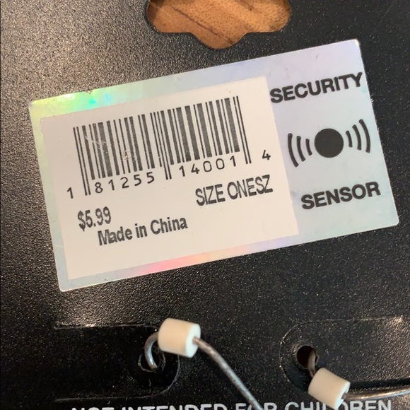 Owl Earrings - Picture 4 of 4